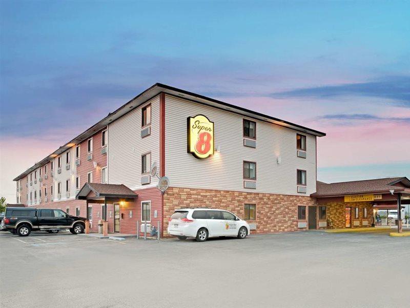 Super 8 By Wyndham Spokane/West Airway Heights Exterior photo